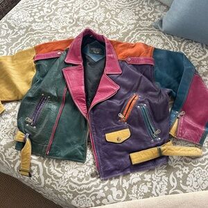 Leather jacket in Spring colors ! Vintage genuine leather.